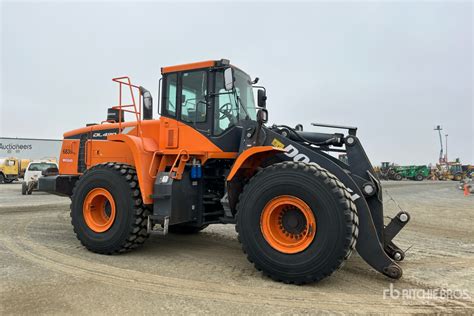 2020 Doosan DL420-5 Wheel Loader | Ritchie Bros. Auctioneers