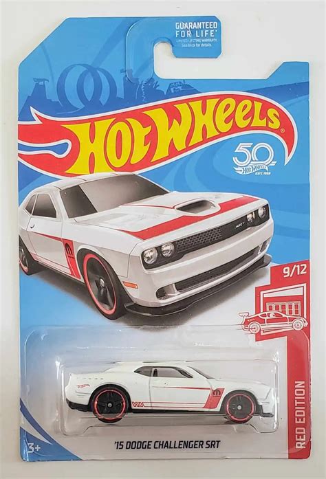 Hot Wheels Red Edition 15 Dodge Challenger SRT Universo Hot Wheels