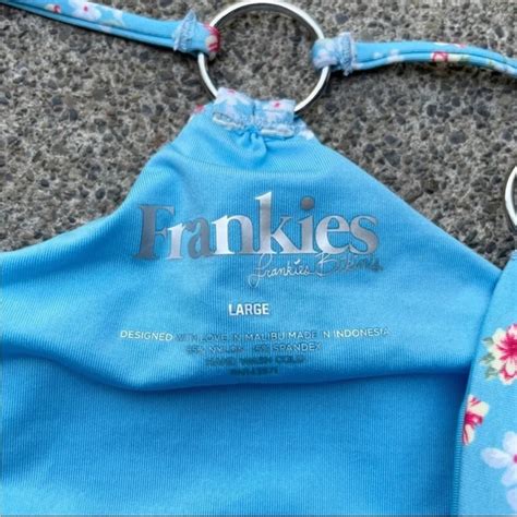 Frankie S Bikinis Swim Nwt Frankies Bikinis Kailyn Skimpy String Bikini Blue Floral Bottoms