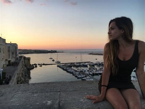 9 Hot Sexy Aurora Ruffino Bikini Pics