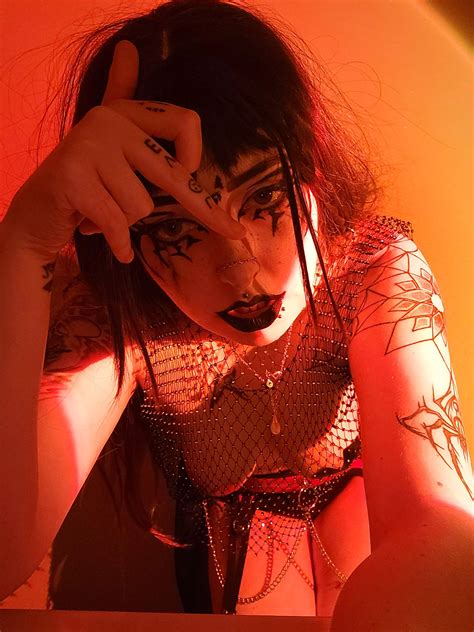 Would You Rather Fuck A Goth Girl Or Fall Down Stairs Nudes Gothsluts NUDE PICS ORG