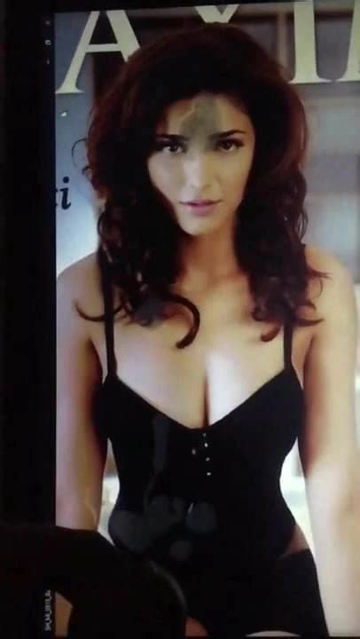 Shruti Hassan Cum Tribute Gay Man Porn Xhamster