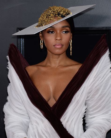 Janelle Monae – 2019 Grammy Awards • CelebMafia