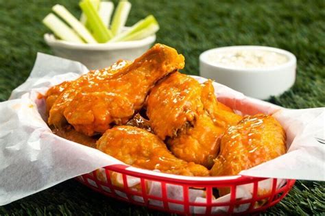 Free Game Day Wings : Free Wings