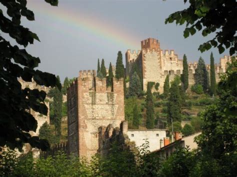 Visitare Soave cosa vedere e cosa fare in uno dei borghi medievali più