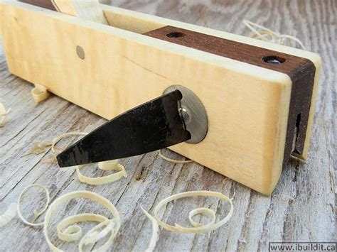 How To Make A Wooden Chamfer Plane Ibuilditca Woodworking Techniques