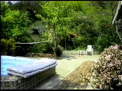 LBO Wet Shots Scene XVIDEOS