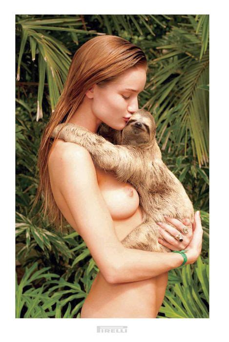 Des Femmes Nues Avec Toutes Sortes D Animaux En Photos 2Folie