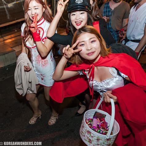 Halloween In Itaewon 2014 – Part 2 — Korean Wonders