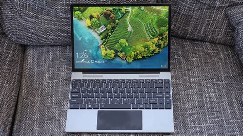 KUU YOBOOK - бюджетный ультрабук с шикарным экраном - YouTube