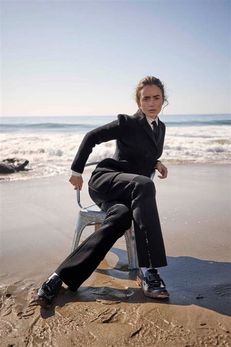 Lily on the beach (L'Officiel Italia)