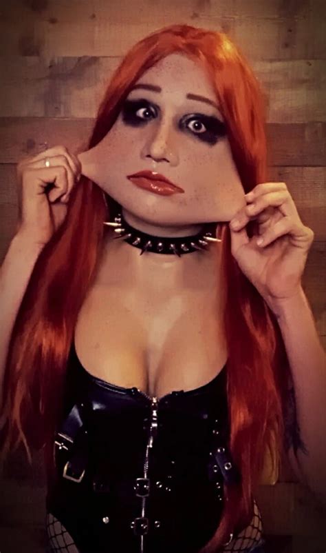 Female Masking Nude Pics XHamster