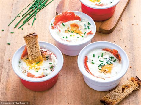 Oeufs cocottes au saumon fumé la recette express