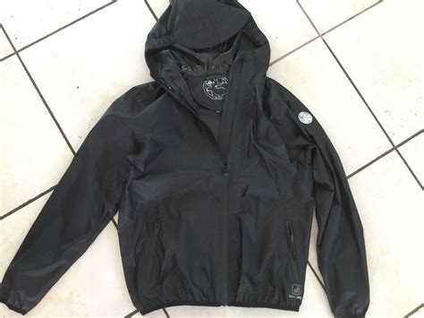 Neue Schwarze Rukka Regenjacke Gr 152 Kaufen Auf Ricardo