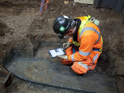 HS2 seeks help transcribing historic burial records - Who Do You Think