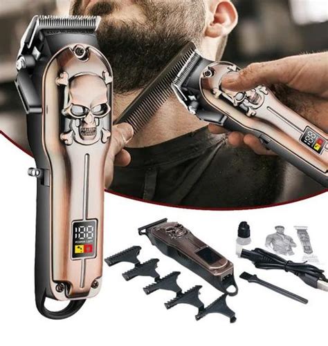 Máquina de Cortar Cabelo e Barba Profissional Visor LCD 60