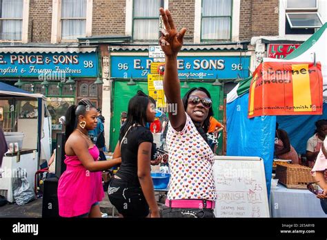 Notting Hill Carnival Food Stall Banque De Photographies Et Dimages