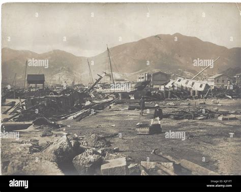 1906 Hong Kong typhoon damage Stock Photo - Alamy