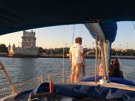 Lisboa Passeio De Barco De 2 Horas No Rio Tejo Getyourguide