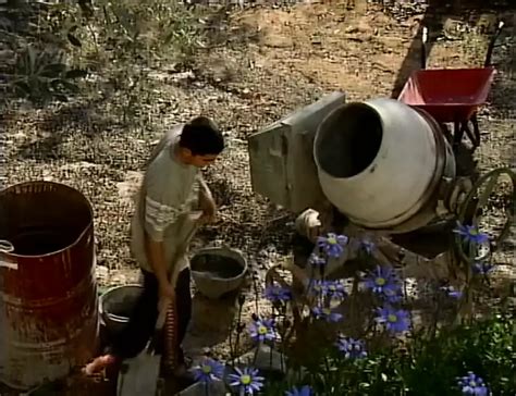 Vengo Ai Tuoi Piedi Scene 03 Cunnilingus MILF Porn XHamster