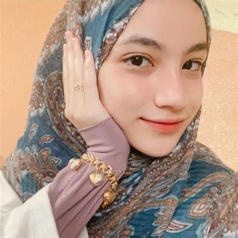 Rizkia Dwi Hijabersidaman Twitter Gaya Hijab Kasual Gaya Hijab