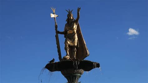 Pachacuti Statue - Plaza De Armas, Cuzco - Cusco, Peru Pachacuti Was ...