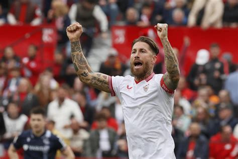 El Mejor Sergio Ramos Cuando El Sevilla Más Lo Necesita Andalucía