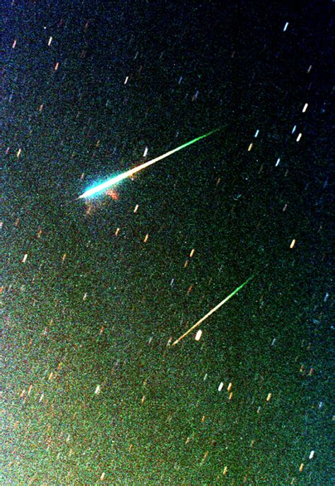 How to make the most of a low-key Leonid meteor shower - NBC News
