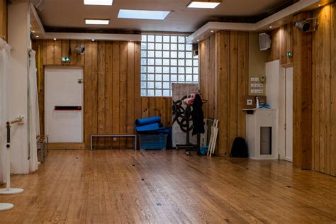 Studio Gambetta Salle Haute Vue Ecolededansekimkan