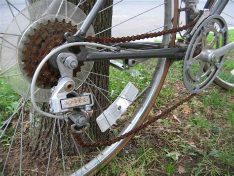 the beat bike blog: Bikes Outside: Stolen