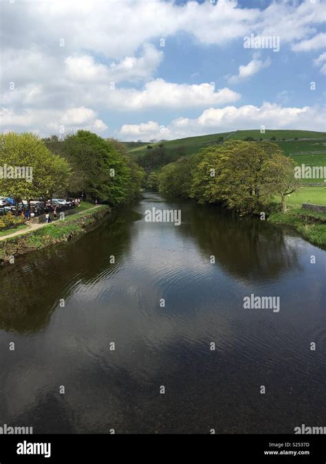 River wharfe yorkshire hi-res stock photography and images - Alamy