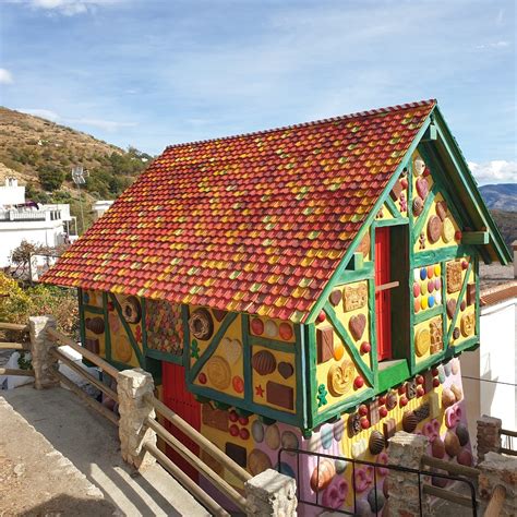 Soportújar un pueblo de las brujas en la Alpujarra