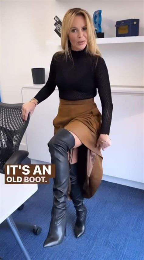 Pin By Peter James On Amanda Holden Pantyhose Fashion Flirty Outfits Hot Skirts