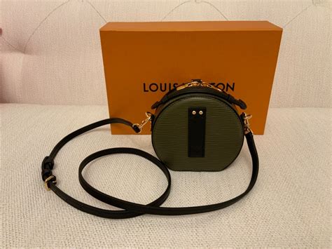 Bnwt Pristine Louis Vuitton Lv Mini Boite Chapeau Green Epi Leather