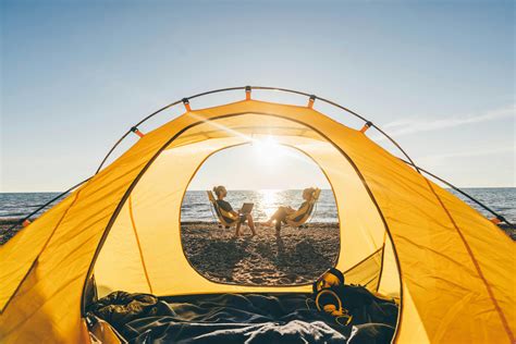 Camping Tents: How to Choose the Right One for You | Curated.com