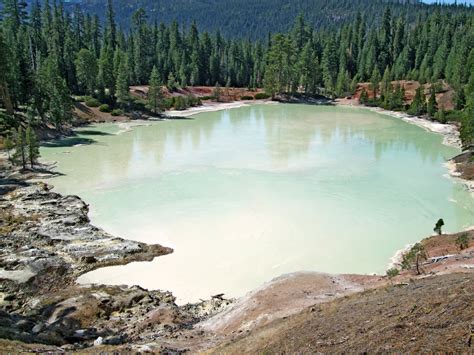 Boiling Springs Lake, Lassen Volcanic National Park, California