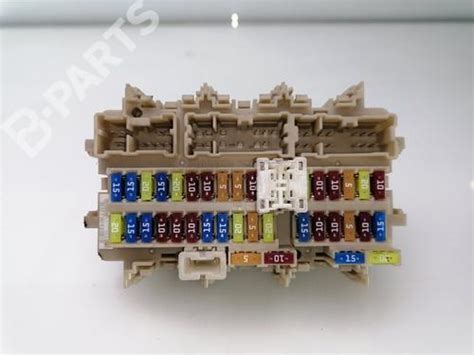 Fuse Box Nissan Qashqai Ii Suv J11 J11 1 6 Dci All Mode 4x4 I 8897348 B Parts