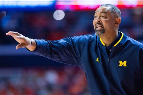 Michigan Basketball: Confrontation Between Coach Juwan Howard and ...