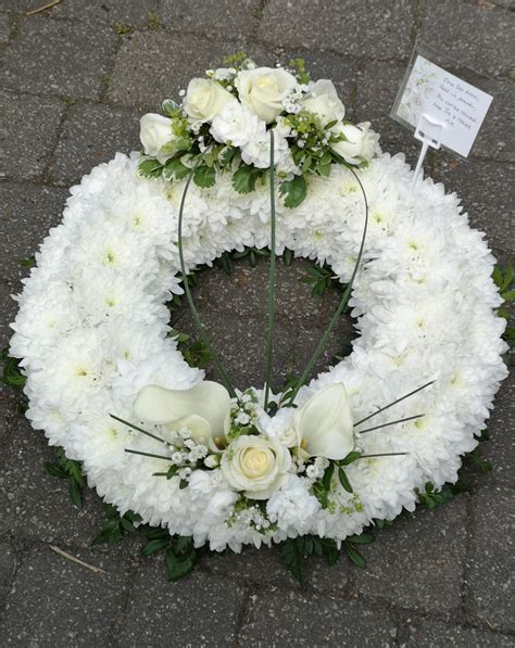 How to make funeral wreaths flower arrangements – Artofit