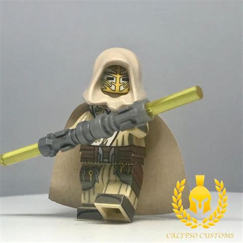 Jedi Temple Guard Custom Printed Minifigure In 2020 Jedi Temple Guard Temple Guards Star