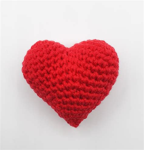 Free Love Heart Crochet Pattern Critter Stitch