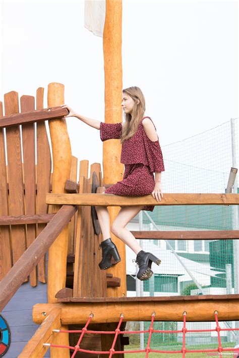 Mila Azul Senuda Shopping And Flashing Outdoors Sexart TeenDreams 61 Porn Pic