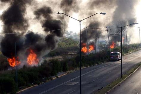 Controlan Incendio En Ductos Ubicados En Neza