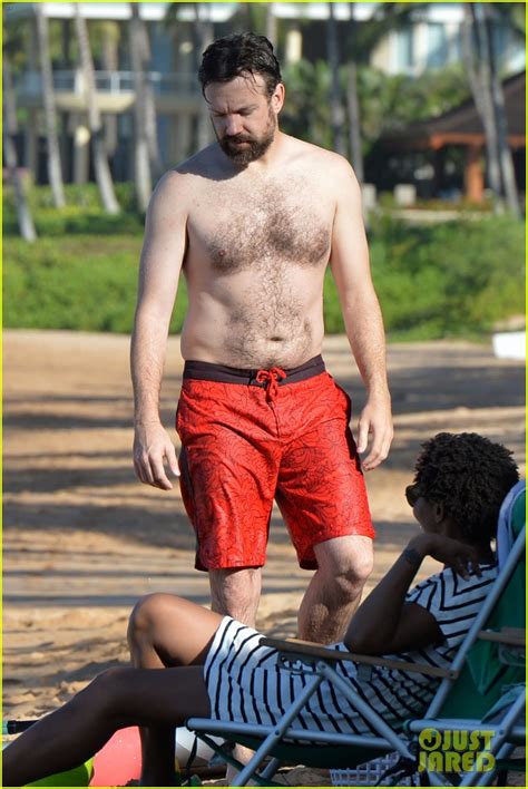 Olivia Wilde Shows Off Her Amazing Bikini Body In Hawaii Photo 3530274 Jason Sudeikis