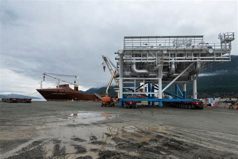 Massive Shell Led Lng Project Takes Shape On Canadas West Coast