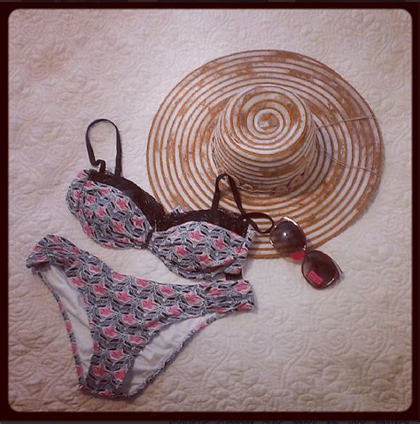 How To Look Good In A Bikini Without Working Out