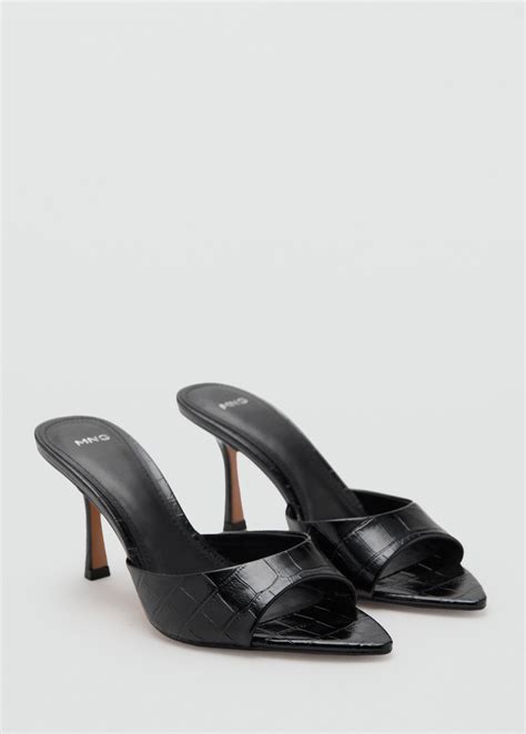 croc sandals men 6