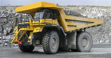 Komatsu HD785-7 Dump Truck Review & Full Specs | iSeekplant