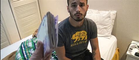 Joven Hetero Latino Primera Vez Sexo Gay Por Dinero En Efectivo En Primer Plano XHamster