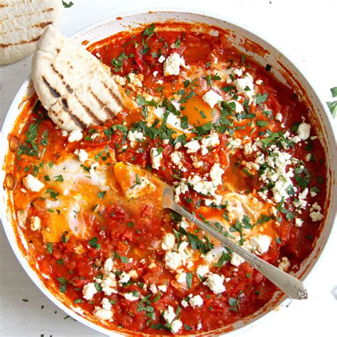 Stovetop Shakshuka With Fresh Tomatoes Little Vienna